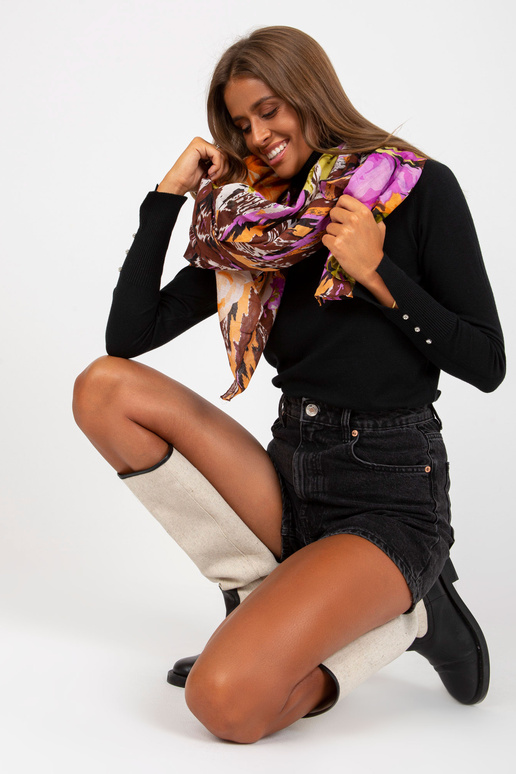 Pruunikas-lilla mustriga puuvillane...