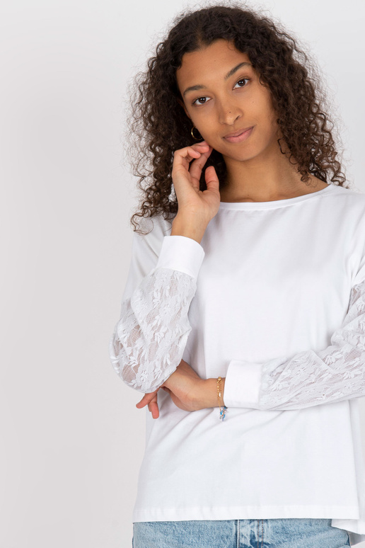 Valge pitsvarrukatega pluus Shantelle...