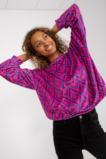 Roosa ja sinine veluurist...