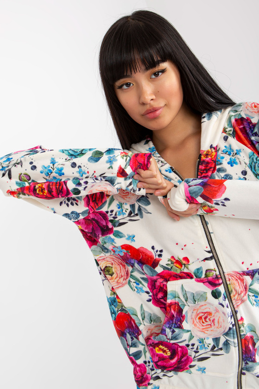 Valge veluurist dressipluus trükiga...