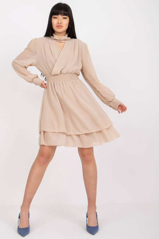 Beež õhuline kokteilikleit... Beež õhuline kokteilikleit...