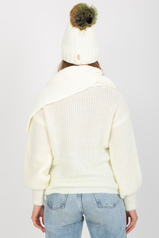 Ecru talvekomplekt mütsi ja salliga...