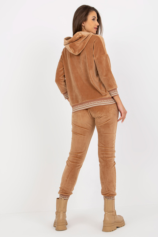 Kamelweiches Viskose-Velours-Set