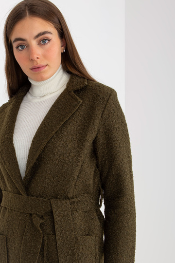 Khakivärvi plüüsist...