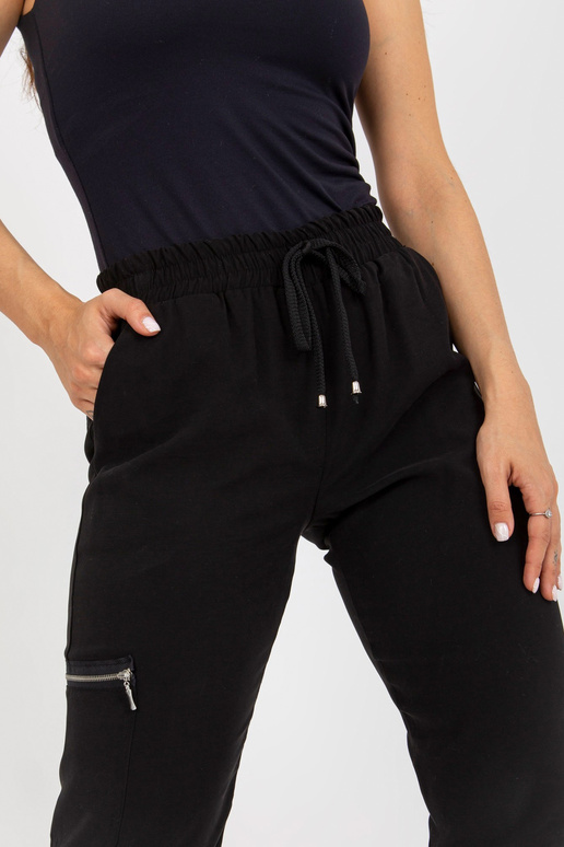 Schwarze Cargo-jogginghose koos...