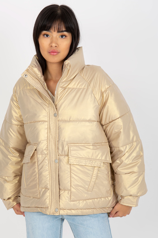 Kuldne suletepitud talvejope ilma...