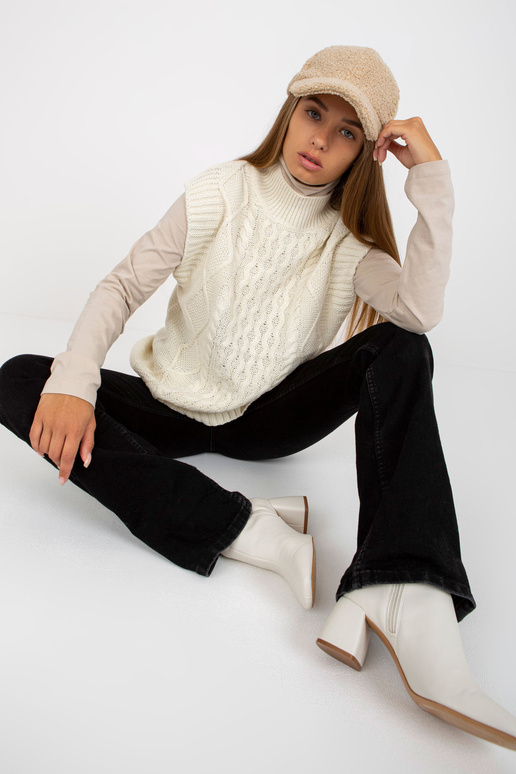 Valge kootud vest SUBLEVEL kaablitega Valge kootud vest SUBLEVEL kaablitega