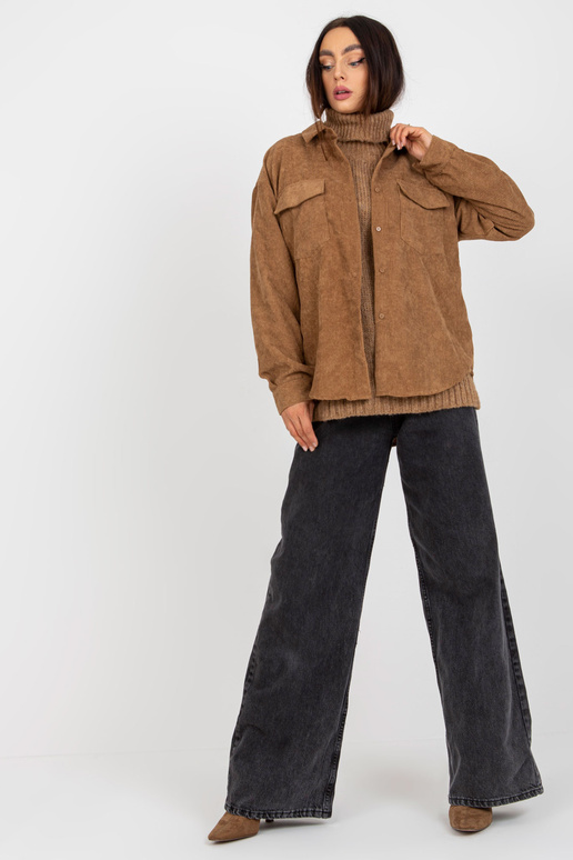 Kaameli velvetist taskutega välissärk