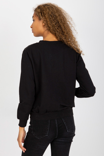 Must tepitud taskutega...