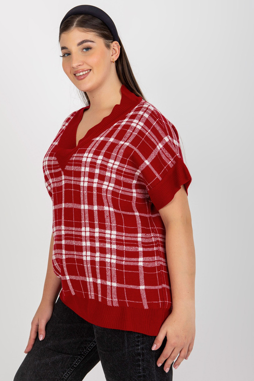 Punane V-kaelusega suures suuruses... Punane V-kaelusega suures suuruses...