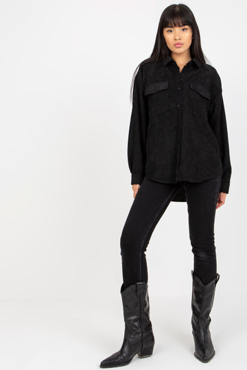 Must velvetist nööbiga särk