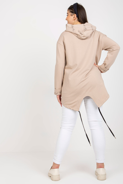 Hele beež suures suuruses lukuga...