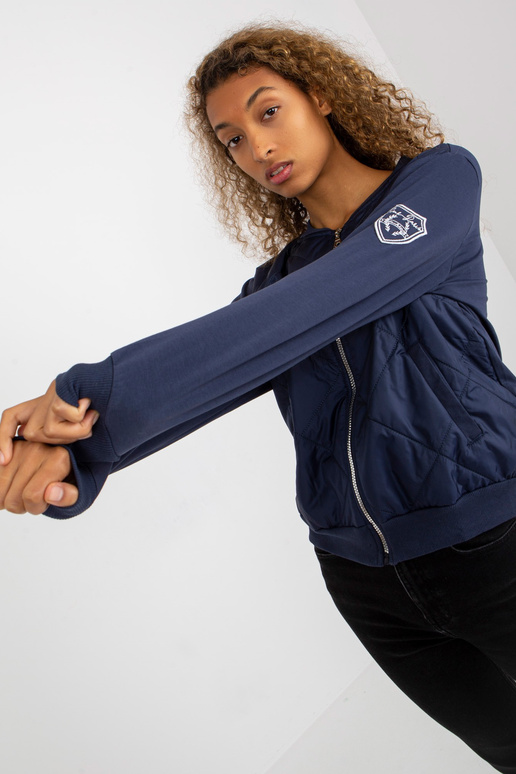 Meresinine tepitud taskutega bomber...