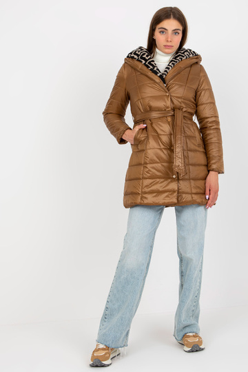 Cameli tepitud kapuutsiga...