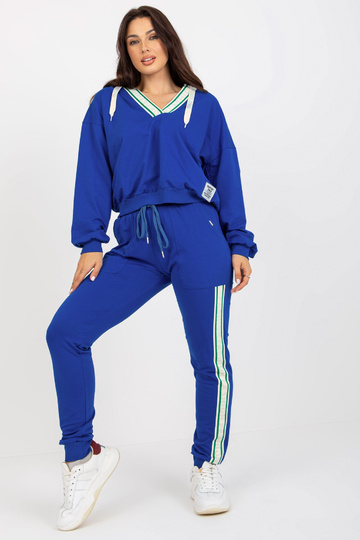 Dunkelblaues Freizeitset...