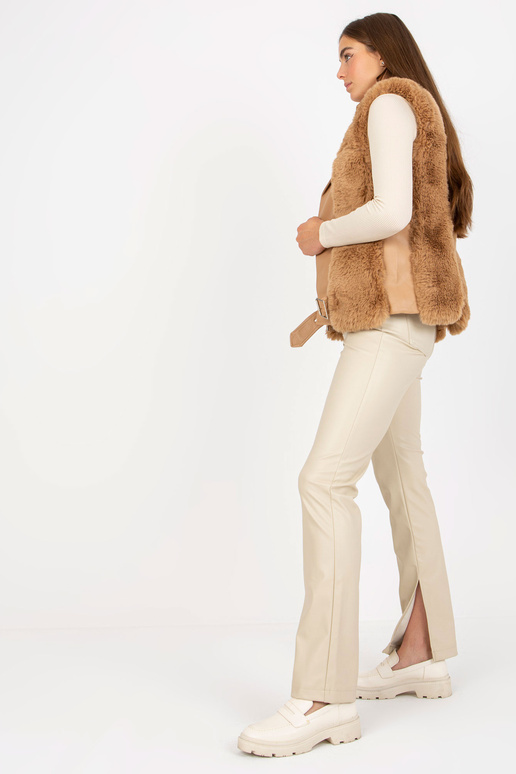 Kaamelbeež naiste ökonahast vest... Kaamelbeež naiste ökonahast vest...