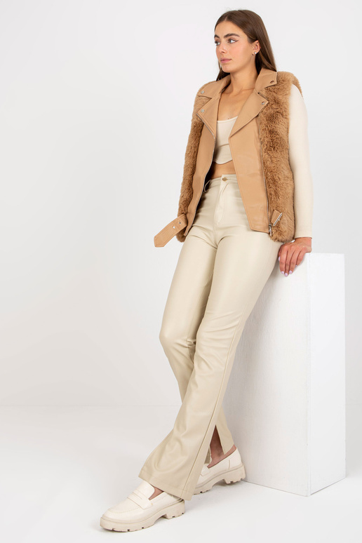 Kaamelbeež naiste ökonahast vest... Kaamelbeež naiste ökonahast vest...