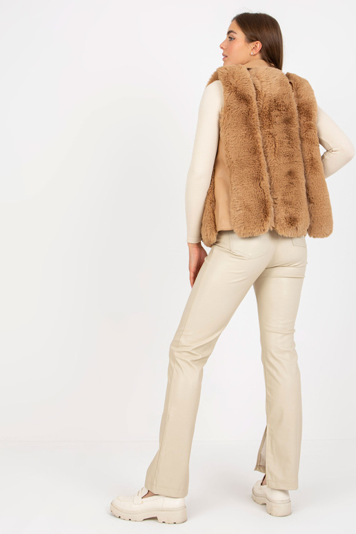 Kaamelbeež naiste ökonahast vest... Kaamelbeež naiste ökonahast vest...