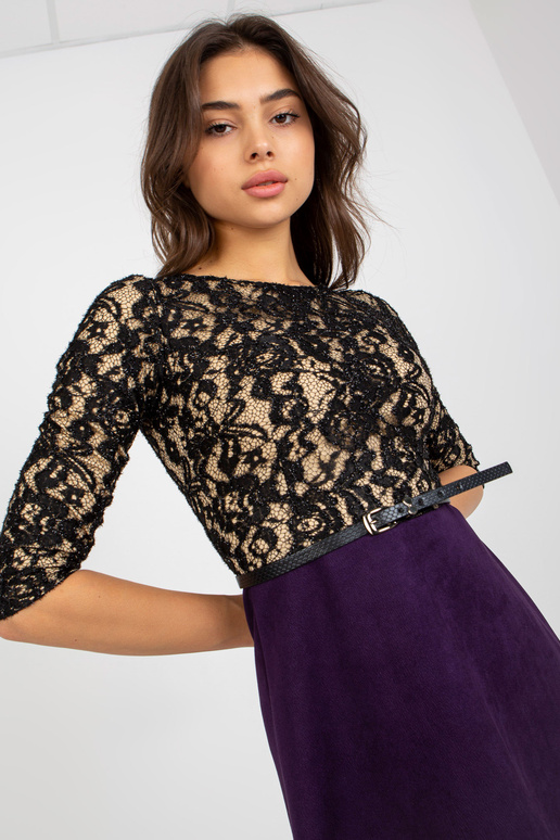 Must ja tumelilla 3/4 varrukatega... Must ja tumelilla 3/4 varrukatega...