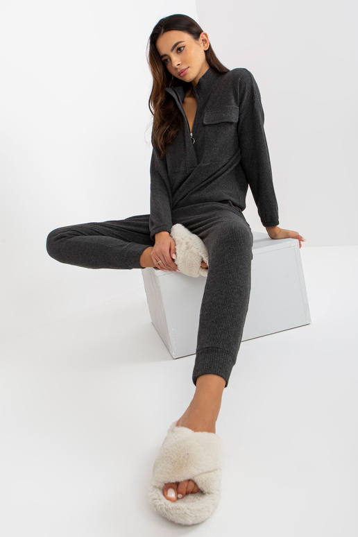 Pidžaama-BR-PI-9124-tumehall