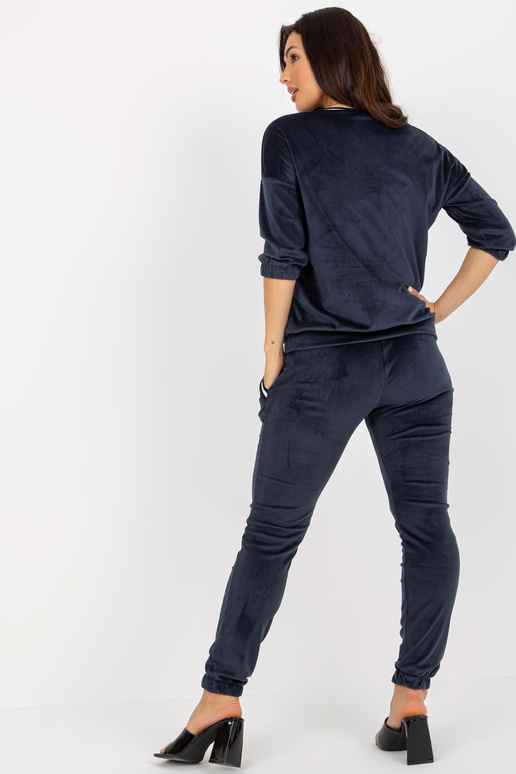 Marineblaues zweiteiliges Veloursset... Marineblaues zweiteiliges Veloursset...