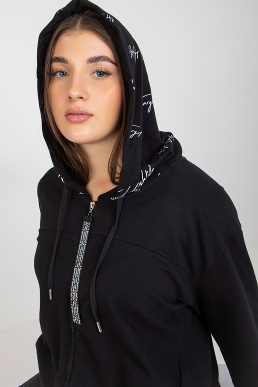 Must pluss suuruses dressipluus...