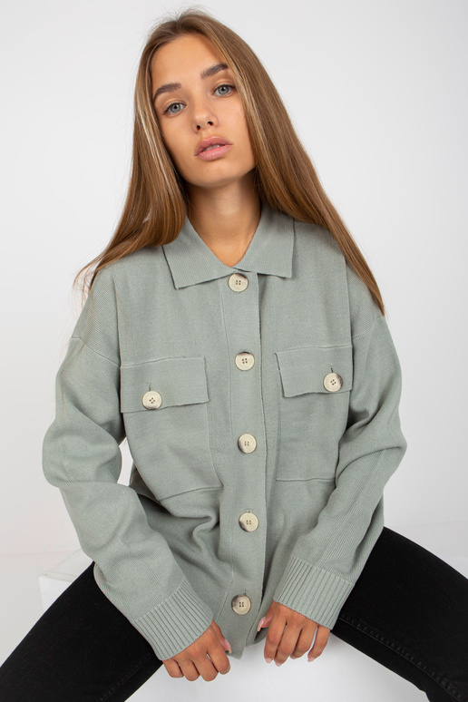 Heleroheline nööbitava kraega magusam