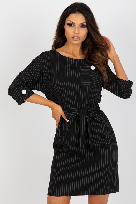 Must pliiats pluss suuruses... Must pliiats pluss suuruses...