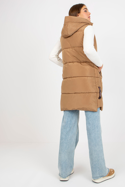 Kaameli pikk sulevest kapuutsiga Kaameli pikk sulevest kapuutsiga