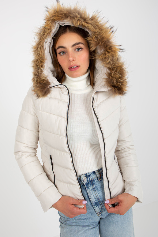 Valge tepitud üleminekujope, mille...