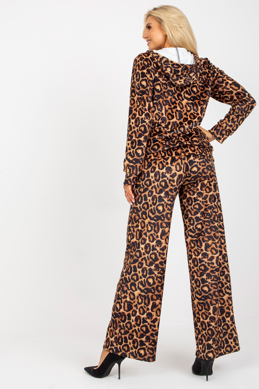 Beeži ja musta kaheosaline leopardivärvi veluurkomplekt