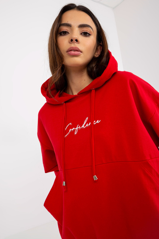 Rotes zweiteiliges Jogging-Set mit... Rotes zweiteiliges Jogging-Set mit...