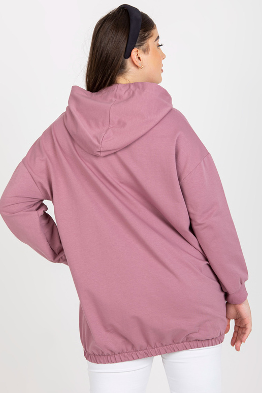 Määrdunud roosa plusssuuruses...