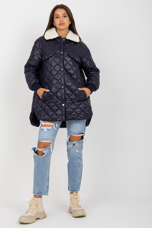 Meresinine tepitud jope mantliga Meresinine tepitud jope mantliga