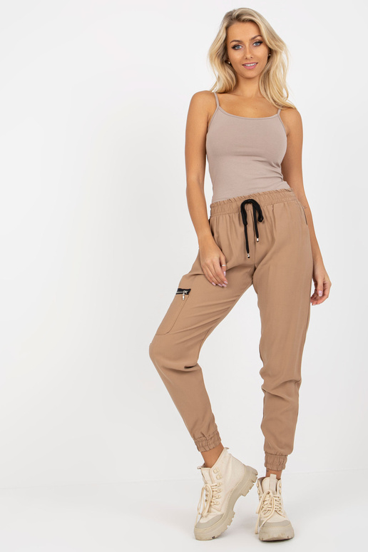 Camelfarbene Cargo-Jogginghose koos...