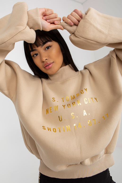 Beež dressipluus kirjade ja kaelusega