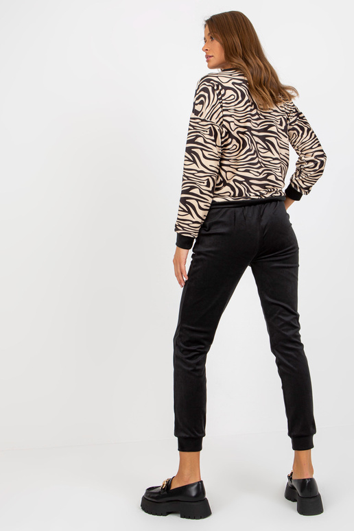 Beežid ja värvilised Veloursset koos Zebra-Sweatshirt RUE PARIS
