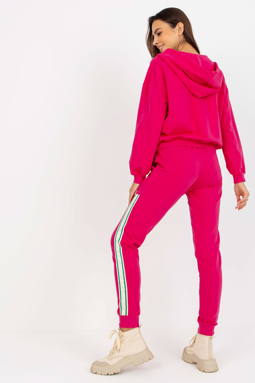 Lässiges V-Neck-Set aus fuchsiaf