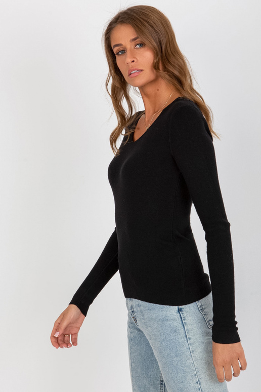 Must klassikaline kolmnurkse...