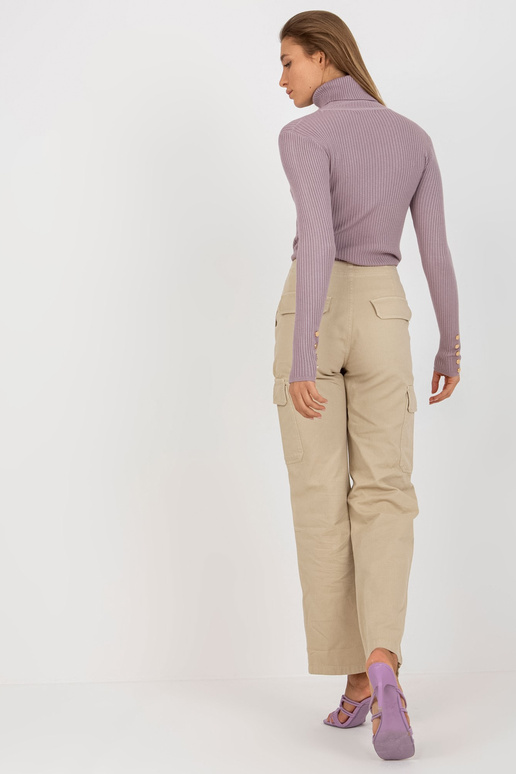 Helelilla soonikuga kampsun...