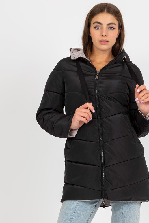 Must ja beež kahepoolne taskutega... Must ja beež kahepoolne taskutega...