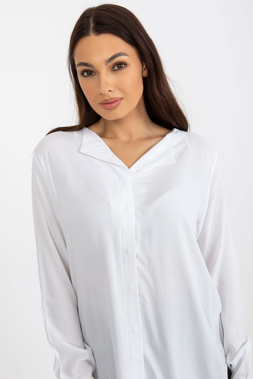 Valge asümmeetriline pluus viskoosist...