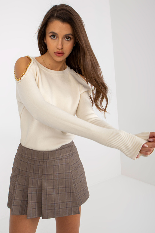 Hellbeiger Pullover Nackten Schultern...