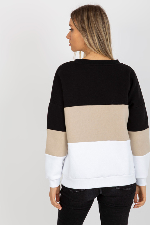 Must ja beež dressipluus põhi...