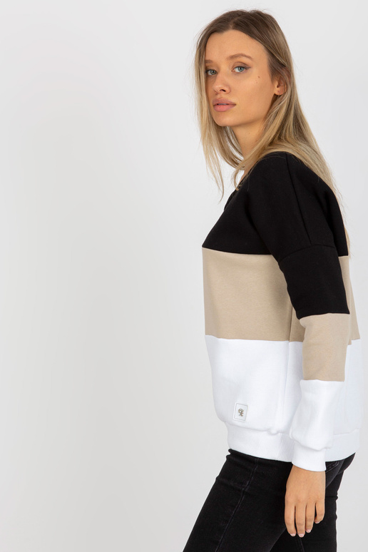 Must ja beež dressipluus põhi...