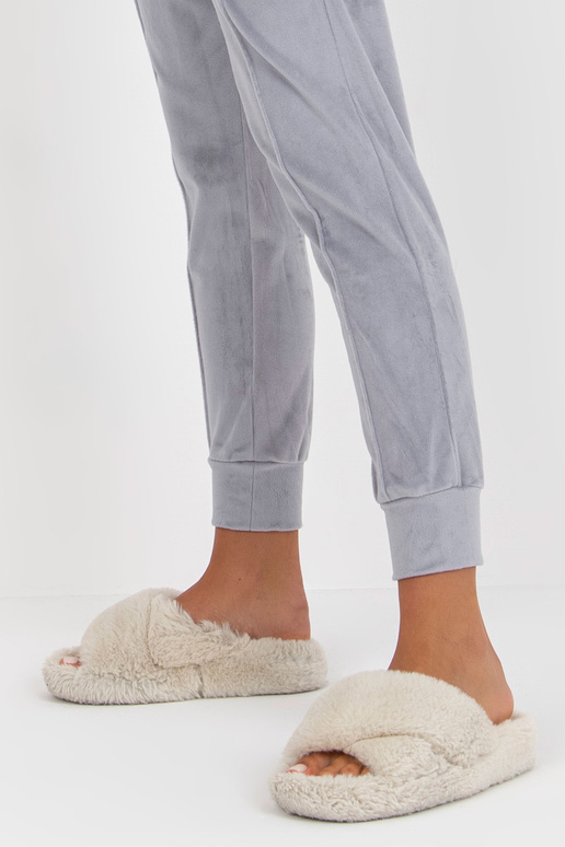 Pidžaama-BR-PI-9125-hall