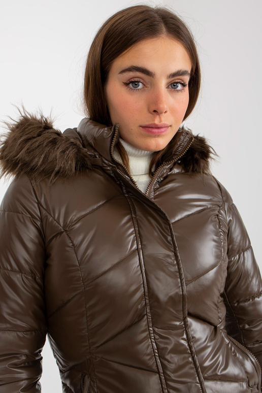 Tumepruun patenteeritud sulejope... Tumepruun patenteeritud sulejope...