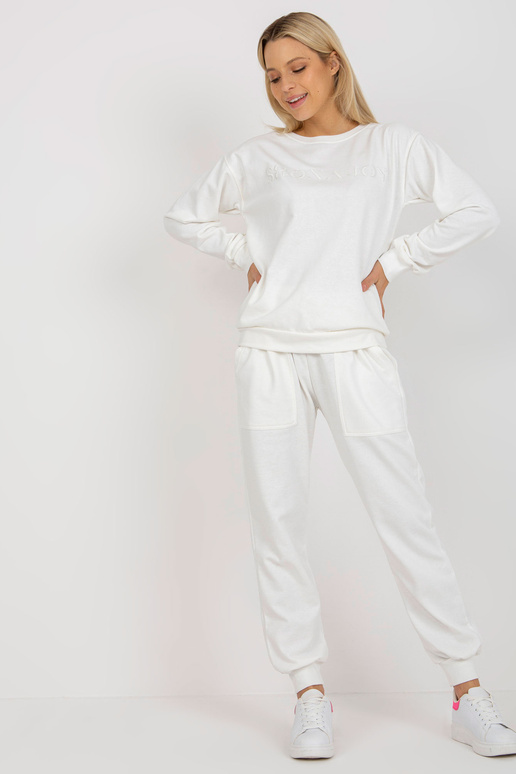 Ecru kaheosaline tikandiga... Ecru kaheosaline tikandiga...