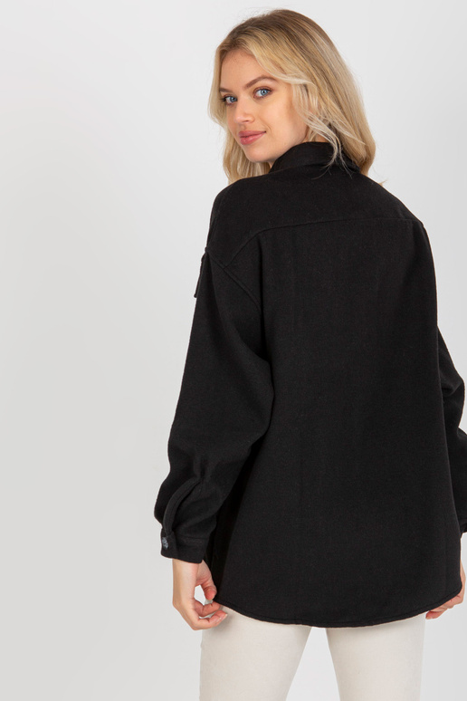 Naiste must pikkade varrukatega särk