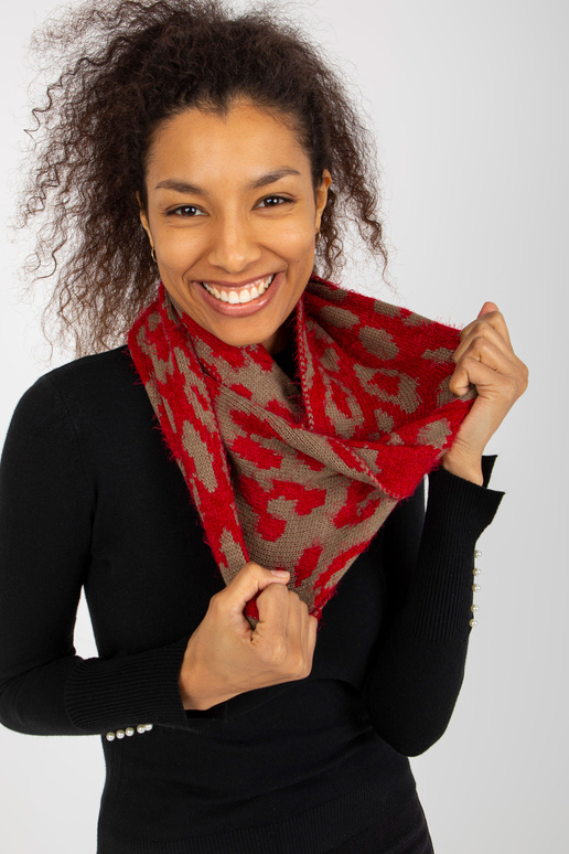 Punase ja tumebeeži naiste mustriga...